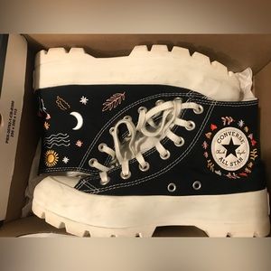 Converse "It's okay to wander" Lugged High Tops